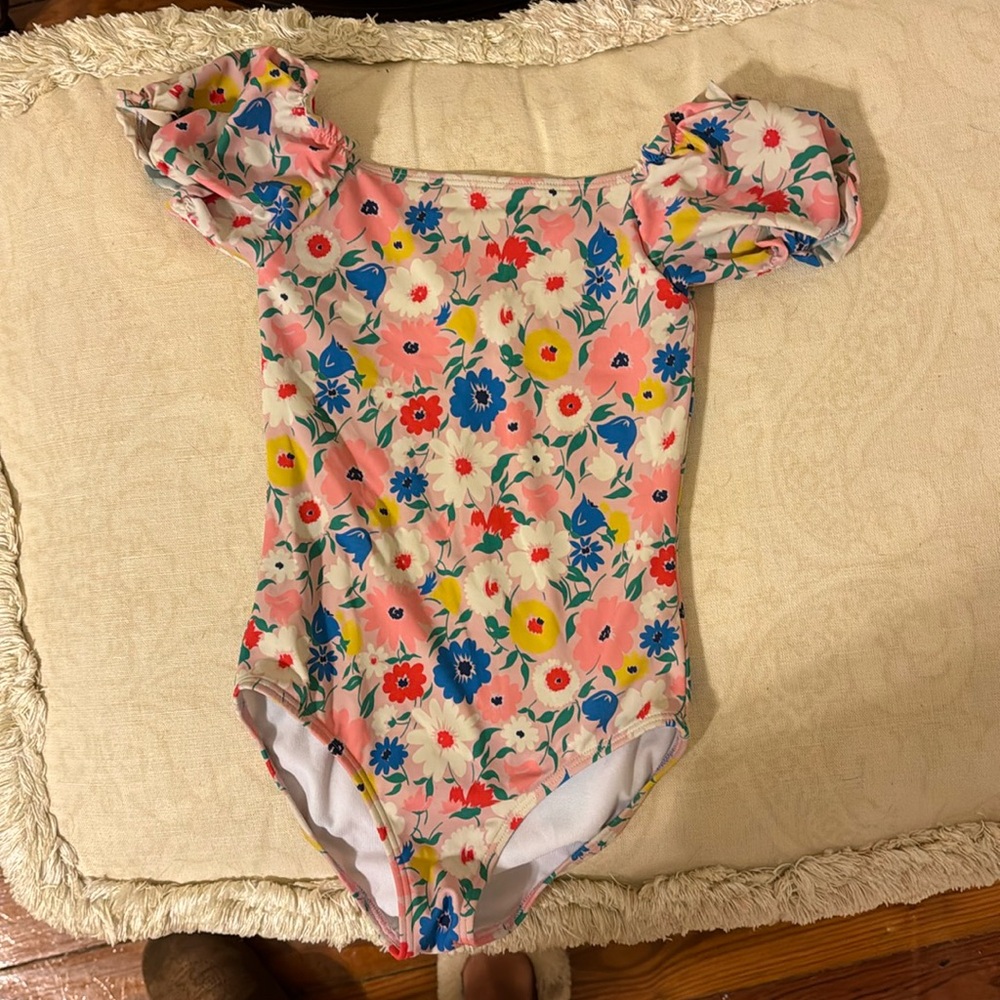 Mini Boden swimsuit sz 7-8.